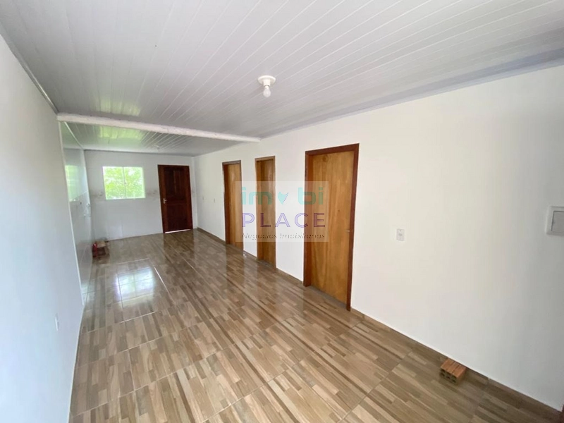 casa geminada em tramandaí com 2 quartos: 12ª foto da galeria de imagens do imóvel