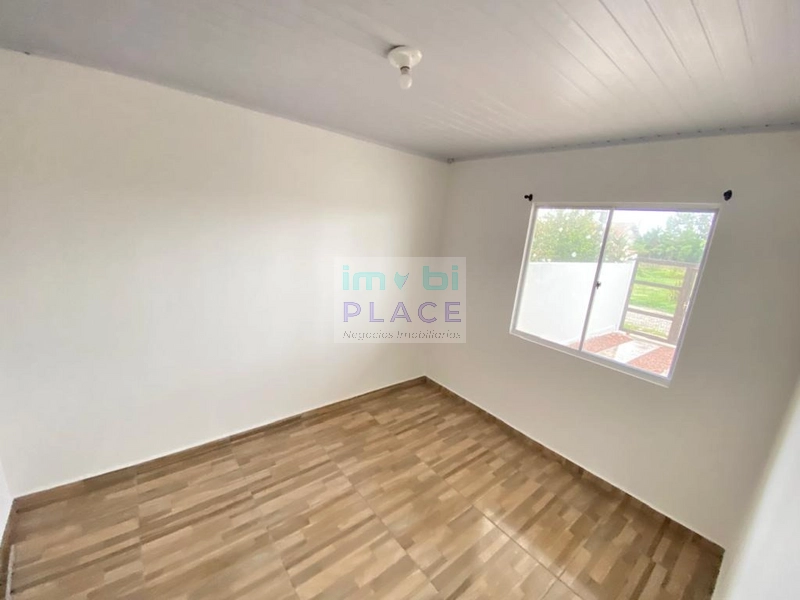 casa geminada em tramandaí com 2 quartos: 14ª foto da galeria de imagens do imóvel