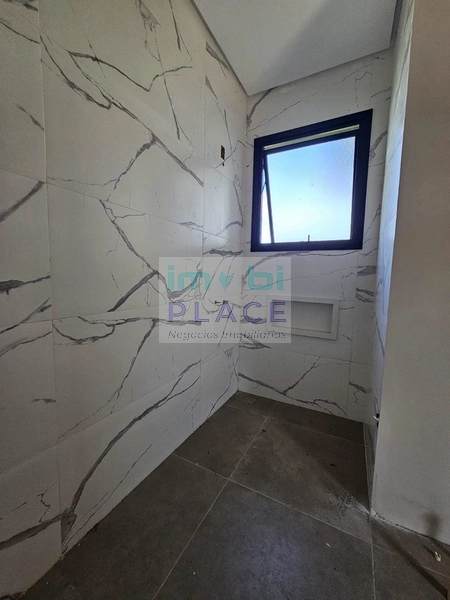 Casa em Condomínio: 2ª foto da galeria de imagens do imóvel