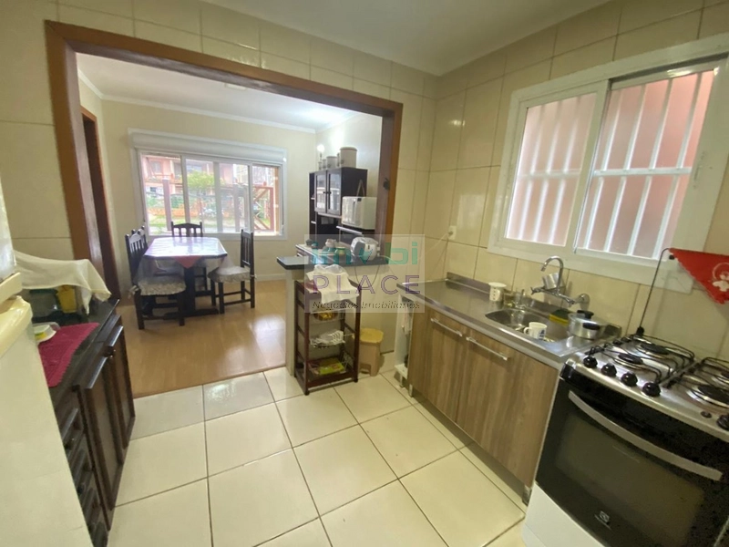 Linda residência no centro de Imbé próximo a todos comércios: 6ª foto da galeria de imagens do imóvel