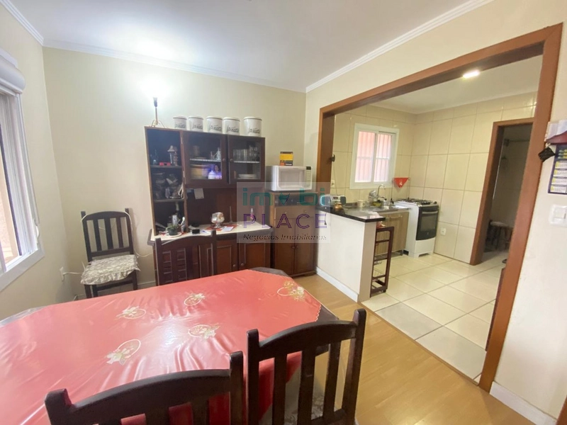 Linda residência no centro de Imbé próximo a todos comércios: 5ª foto da galeria de imagens do imóvel