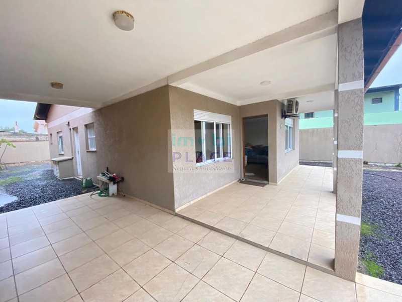 Linda residência no centro de Imbé próximo a todos comércios: 7ª foto da galeria de imagens do imóvel