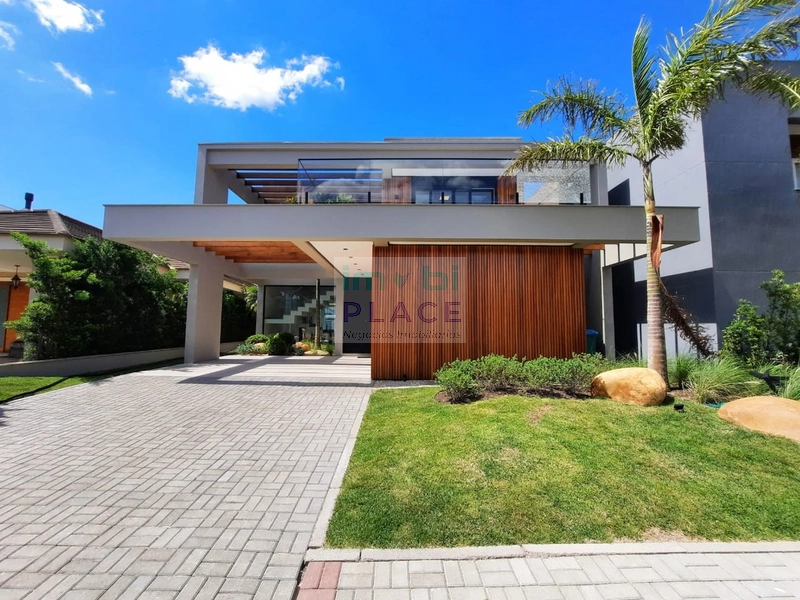 Casa Mobiliada e Decorada à Venda no Condomínio Sea Coast: 1ª foto da galeria de imagens do imóvel