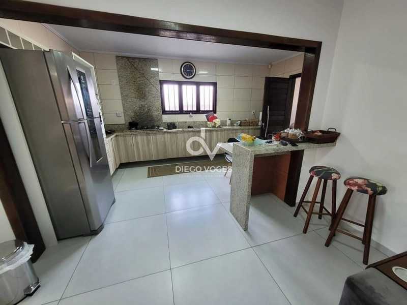 Excelente casa em bairro de moradores: 8ª foto da galeria de imagens do imóvel