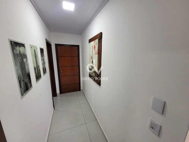 Excelente casa em bairro de moradores: 3ª foto da galeria de imagens do imóvel