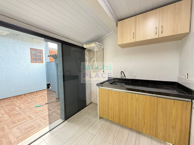 Casa à Venda – Parcialmente Mobiliada: 5ª foto da galeria de imagens do imóvel