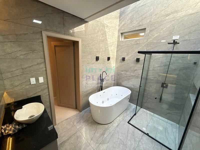Casa Alto Padrão no Centro de Tramandaí – Porteira Fechada: 29ª foto da galeria de imagens do imóvel