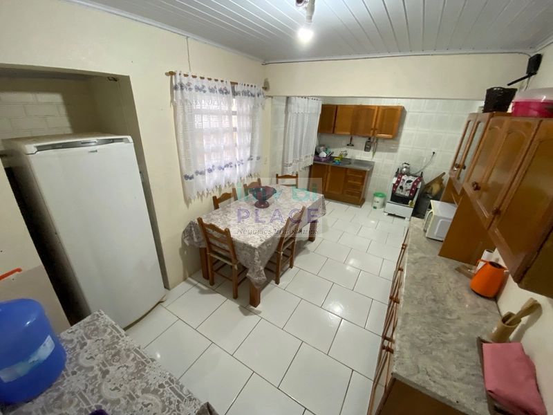 Sobrado c/ piscina 5 dormitórios próximo ao centrinho 250m do mar: 24ª foto da galeria de imagens do imóvel