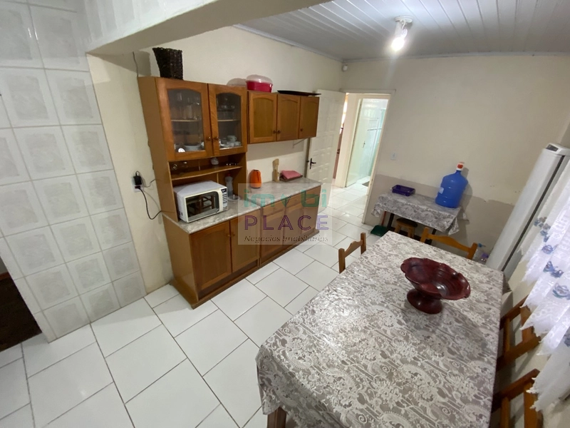 Sobrado c/ piscina 5 dormitórios próximo ao centrinho 250m do mar: 10ª foto da galeria de imagens do imóvel