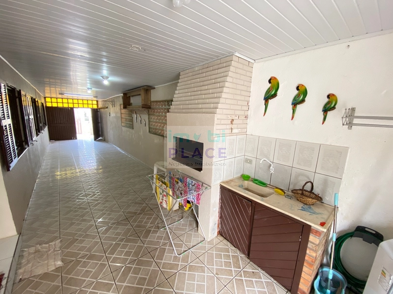 Sobrado c/ piscina 5 dormitórios próximo ao centrinho 250m do mar: 29ª foto da galeria de imagens do imóvel