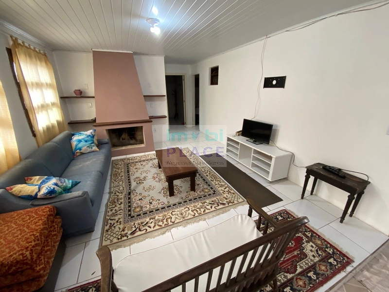 Sobrado c/ piscina 5 dormitórios próximo ao centrinho 250m do mar: 27ª foto da galeria de imagens do imóvel