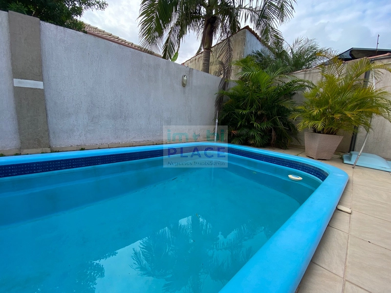 Sobrado c/ piscina 5 dormitórios próximo ao centrinho 250m do mar: 28ª foto da galeria de imagens do imóvel