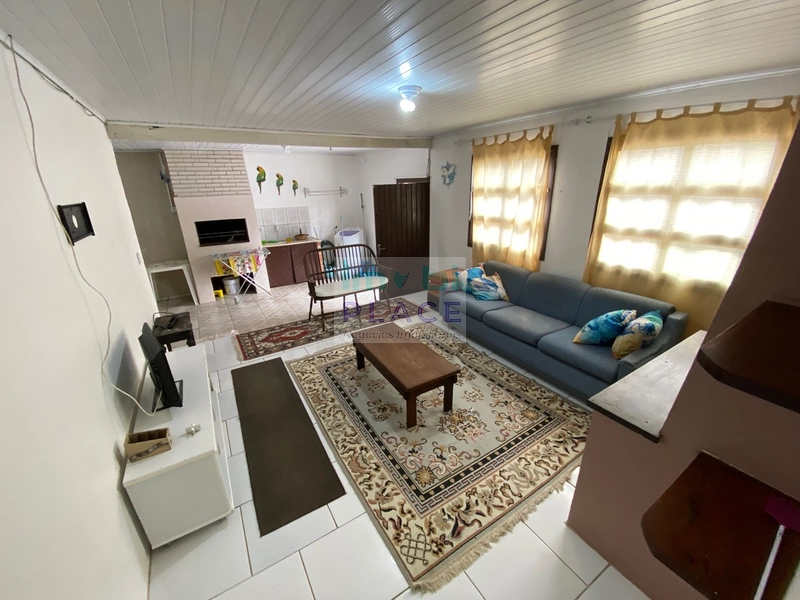 Sobrado c/ piscina 5 dormitórios próximo ao centrinho 250m do mar: 9ª foto da galeria de imagens do imóvel