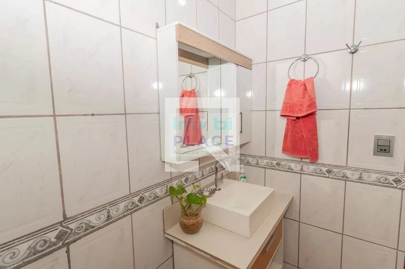 Residência em Novo Hamburgo com um design contemporâneo e aconchegante: 18ª foto da galeria de imagens do imóvel
