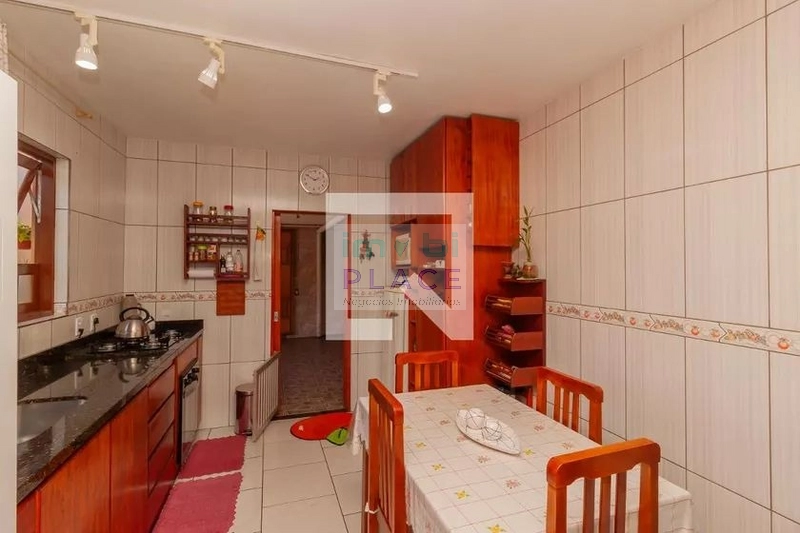 Residência em Novo Hamburgo com um design contemporâneo e aconchegante: 30ª foto da galeria de imagens do imóvel