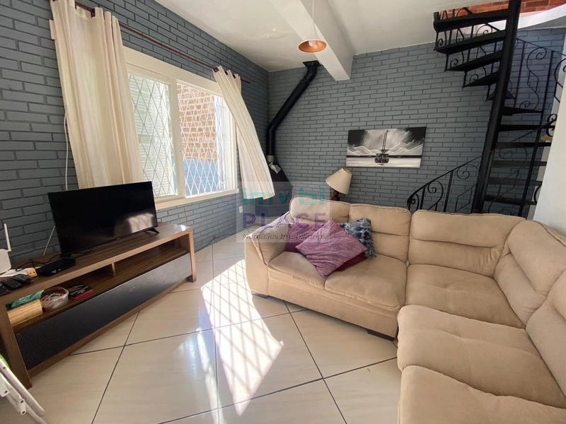 Casa com Infraestrutura Completa e Proximidade ao Mar: 1ª foto da galeria de imagens do imóvel