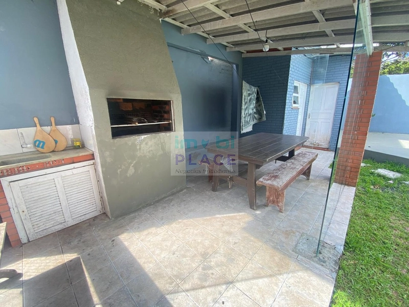 Casa com Infraestrutura Completa e Proximidade ao Mar: 6ª foto da galeria de imagens do imóvel