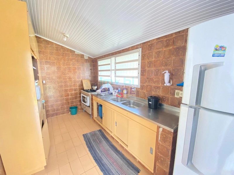 Casa com Infraestrutura Completa e Proximidade ao Mar: 8ª foto da galeria de imagens do imóvel