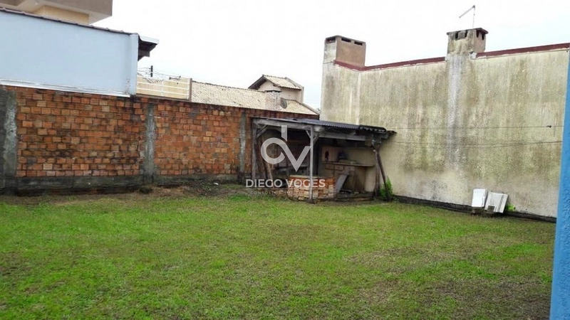 Casa localizada próximo ao centrinho de Nova Tramandaí, 500m do Mar: 5ª foto da galeria de imagens do imóvel