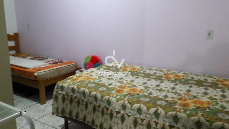 Casa localizada próximo ao centrinho de Nova Tramandaí, 500m do Mar: 3ª foto da galeria de imagens do imóvel