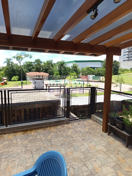 Casa de 3 Pisos com Vista Espectacular e Áreas de Lazer Completa!: 11ª foto da galeria de imagens do imóvel