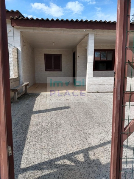 Casa à Venda: 1ª foto da galeria de imagens do imóvel