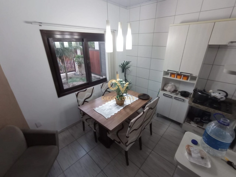 Linda casa com piscina em bairro de moradores: 14ª foto da galeria de imagens do imóvel