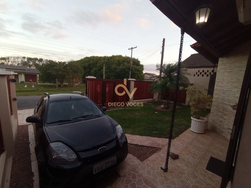 Linda casa com piscina em bairro de moradores: 6ª foto da galeria de imagens do imóvel