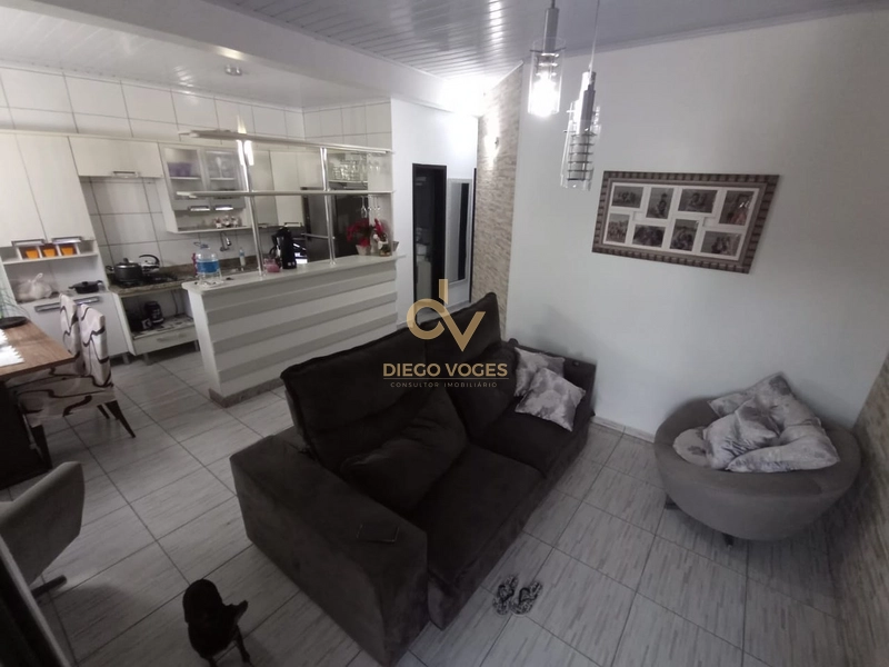 Linda casa com piscina em bairro de moradores: 15ª foto da galeria de imagens do imóvel