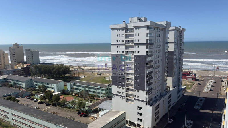 Apartamento mobiliado com vista para o mar e para a cidade: 1ª foto da galeria de imagens do imóvel