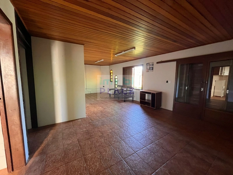 Casa de 3 Dormitórios com Vista para o Mar e Anexo Completo, Nova Tdai: 5ª foto da galeria de imagens do imóvel