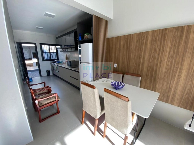 CASA SEMI MOBILIADA: 9ª foto da galeria de imagens do imóvel