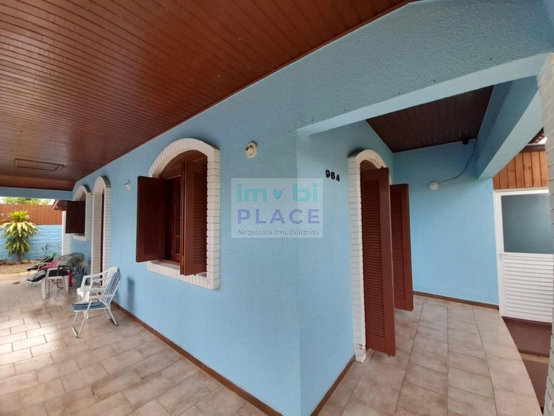 Linda Casa à Venda em Excelente Localização: 5ª foto da galeria de imagens do imóvel