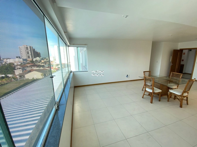 Apartamento de 2 dormitórios, sendo 1 suíte, semi-mobiliado e com box: 7ª foto da galeria de imagens do imóvel