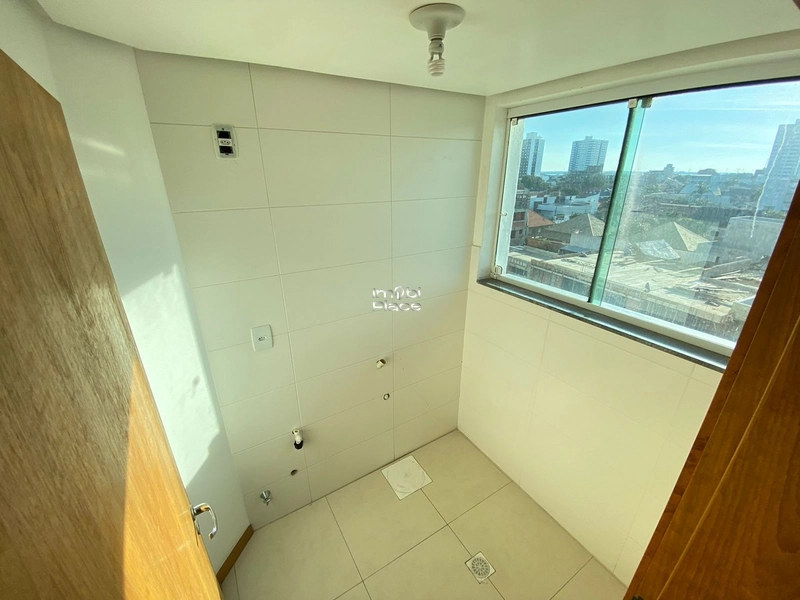 Apartamento de 2 dormitórios, sendo 1 suíte, semi-mobiliado e com box: 4ª foto da galeria de imagens do imóvel