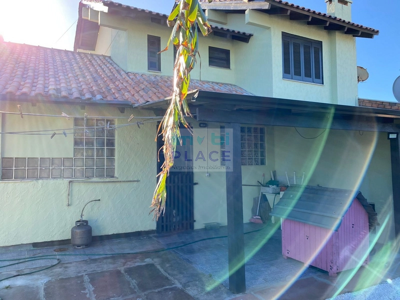 Casa ampla em Nova Tramandaí: 1ª foto da galeria de imagens do imóvel
