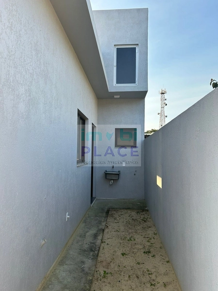Casa à Venda no Bairro Emboaba – Próxima ao Grupo da Polícia: 24ª foto da galeria de imagens do imóvel