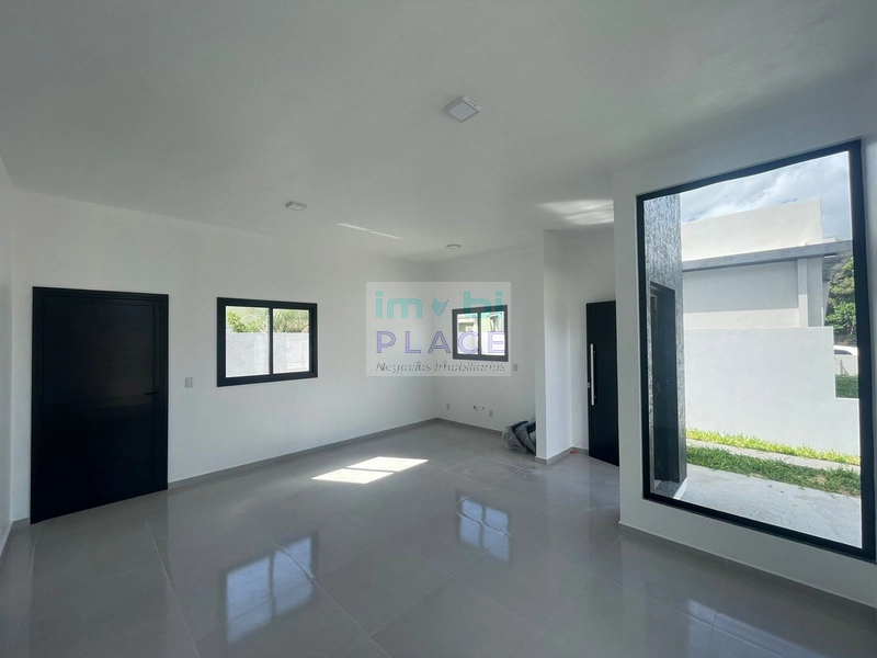 Casa à Venda no Bairro Emboaba – Próxima ao Grupo da Polícia: 11ª foto da galeria de imagens do imóvel