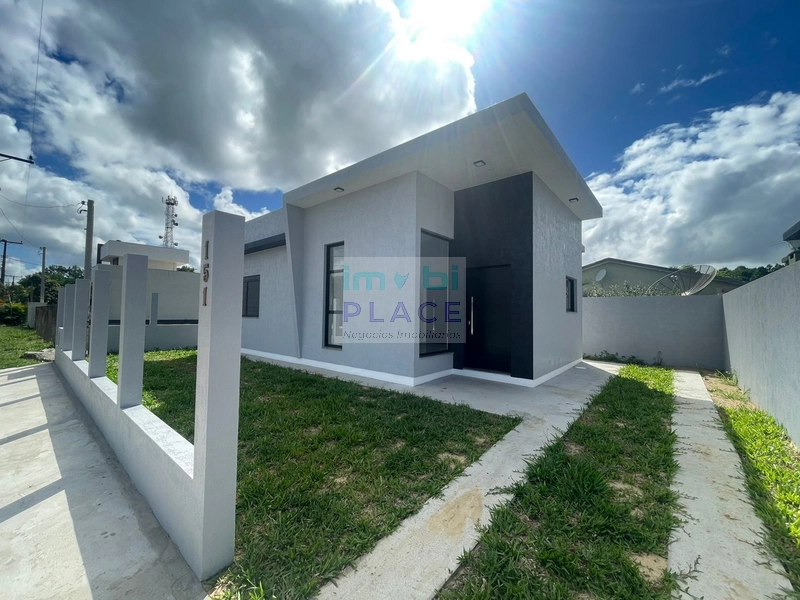 Casa à Venda no Bairro Emboaba – Próxima ao Grupo da Polícia: 2ª foto da galeria de imagens do imóvel