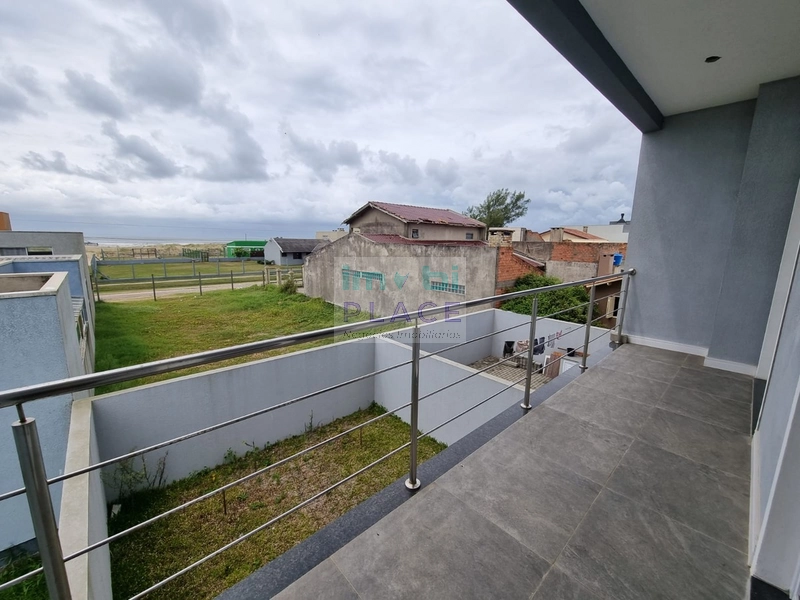 Casa Moderna com Design Contemporâneo em Presidente: 17ª foto da galeria de imagens do imóvel