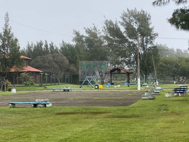 Excelente Sobrado mobiliado ao lado do Lago do Braço Morto em Imbé: 23ª foto da galeria de imagens do imóvel
