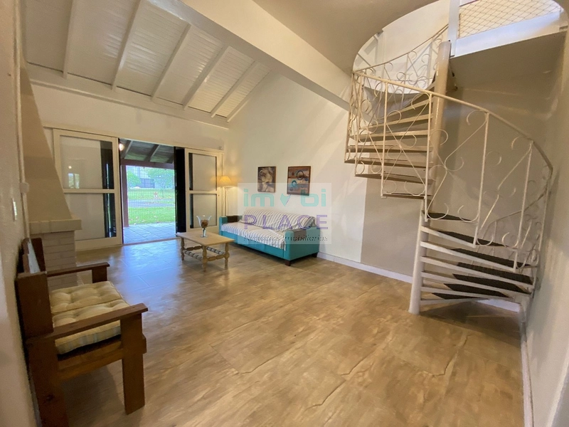 Excelente Sobrado mobiliado ao lado do Lago do Braço Morto em Imbé: 13ª foto da galeria de imagens do imóvel