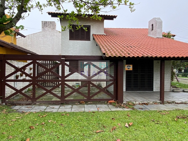 Excelente Sobrado mobiliado ao lado do Lago do Braço Morto em Imbé: 35ª foto da galeria de imagens do imóvel