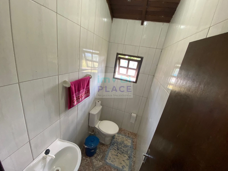 casa em tramandaí com 4 suites e piscina: 3ª foto da galeria de imagens do imóvel