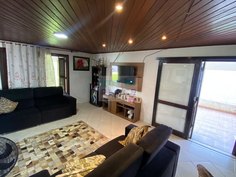 casa em tramandaí com 4 suites e piscina: 42ª foto da galeria de imagens do imóvel
