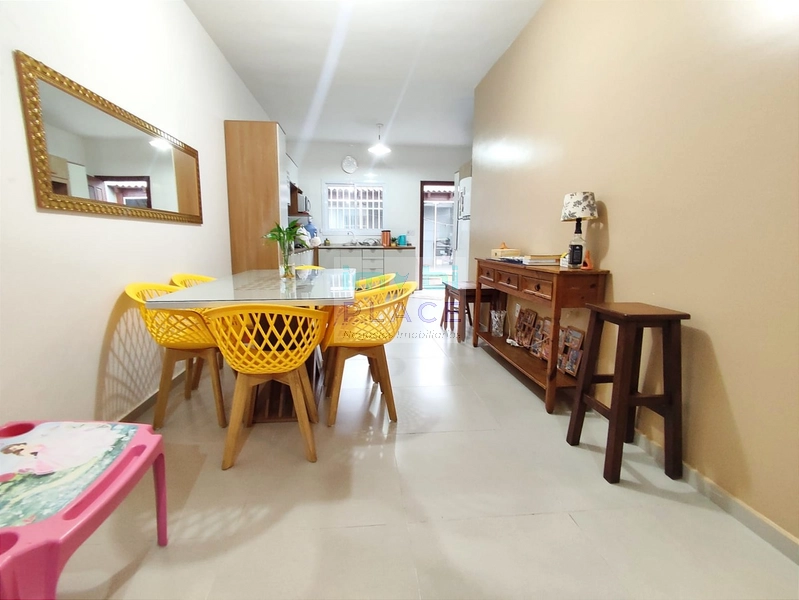 Casa semi-mobiliada: 5ª foto da galeria de imagens do imóvel