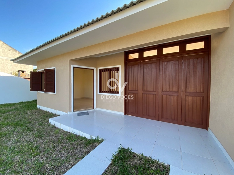 Linda residência nova em Nova Tramandai: 1ª foto da galeria de imagens do imóvel