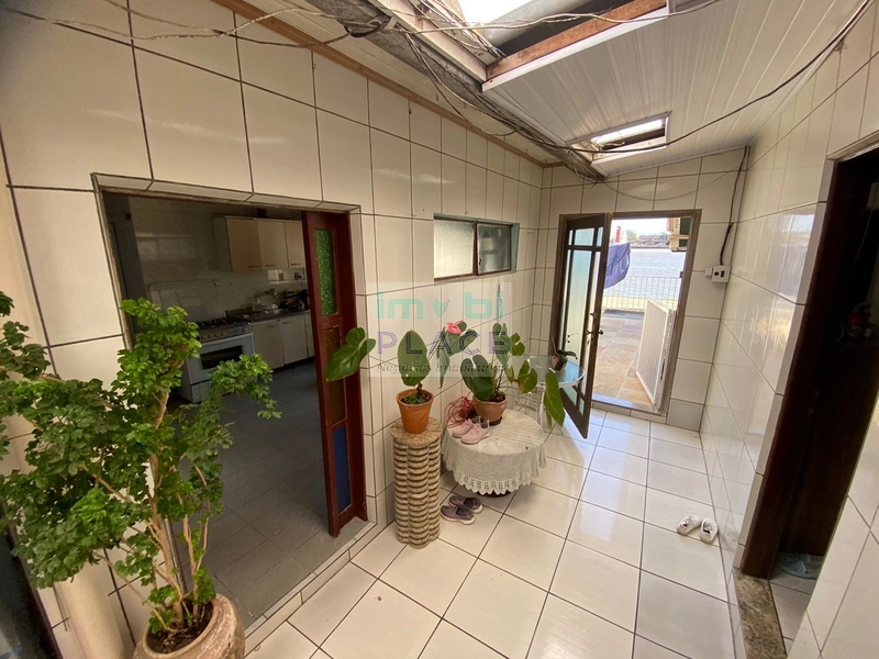 Casa à Venda na Avenida Beira Rio - Tramandaí: 4ª foto da galeria de imagens do imóvel