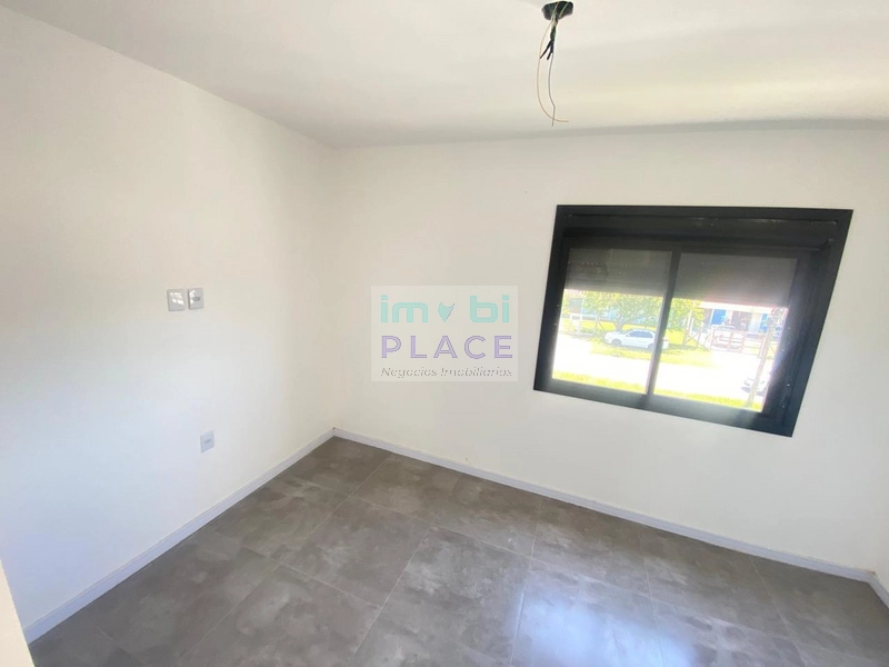 Casa Duplex Moderna à Venda - Conforto e Praticidade!: 3ª foto da galeria de imagens do imóvel