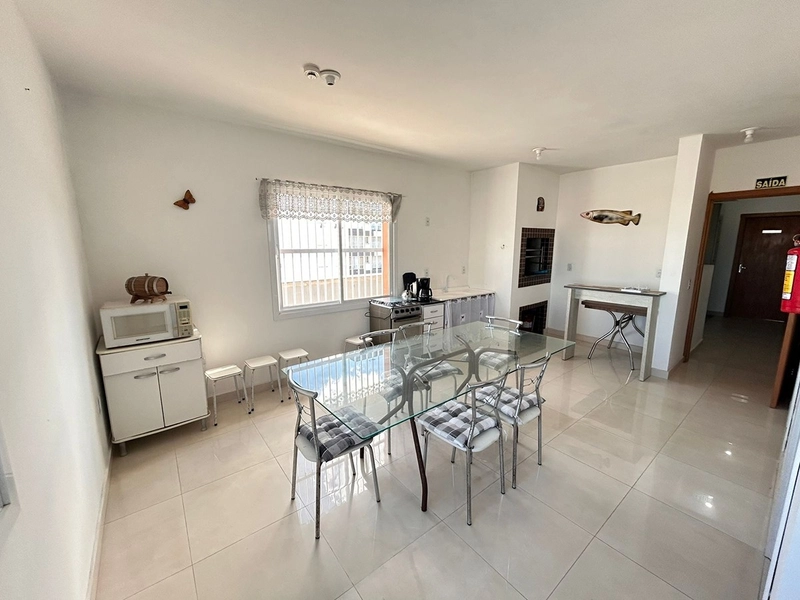 Apartamento mobiliado no Centro de Tramandaí: 7ª foto da galeria de imagens do imóvel